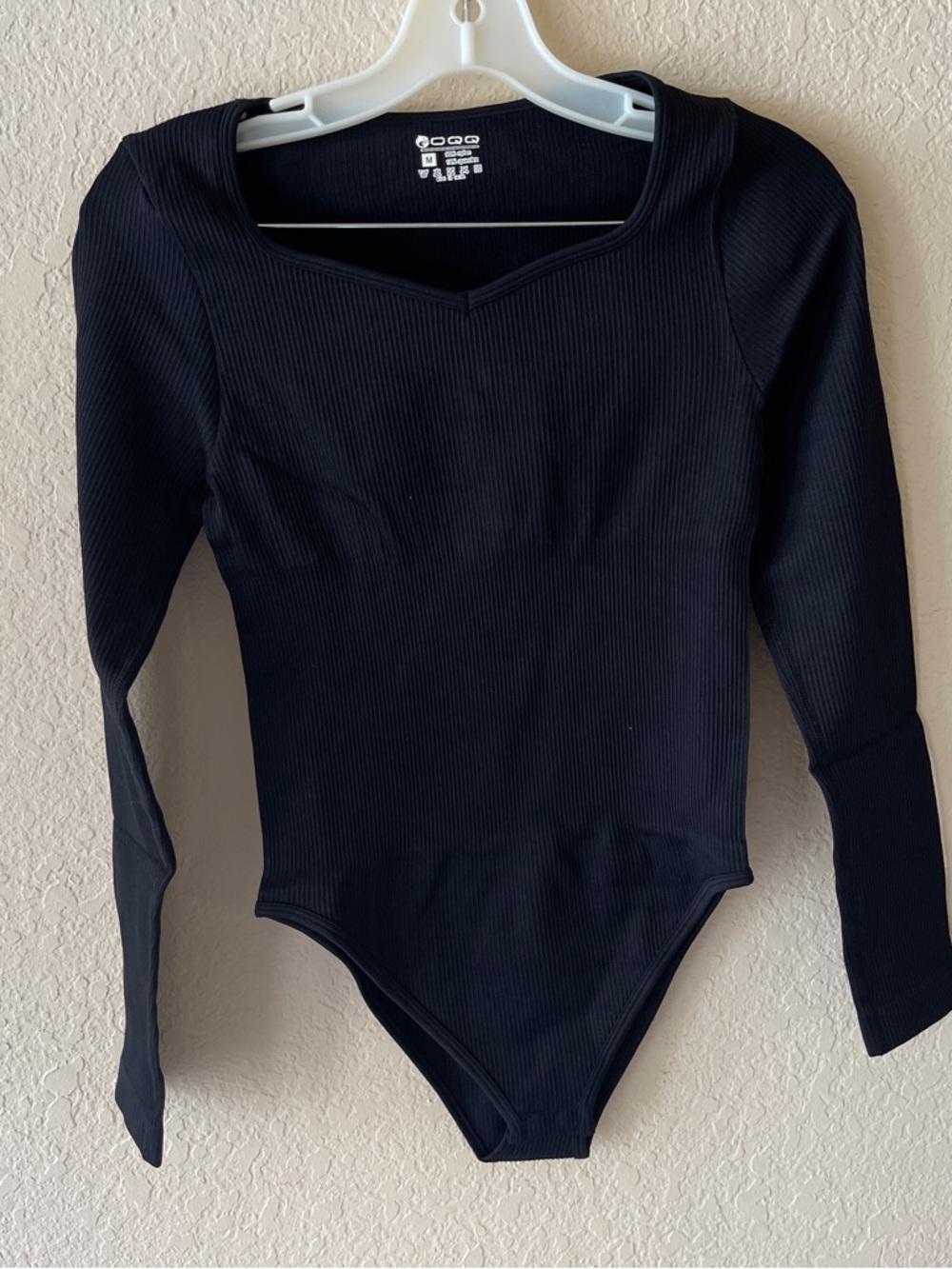 QQQ Ribbed Long Sleeve Black Bodysuit Size XLG NWOT